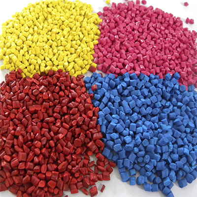Maquinas de moldeo de plastico y caucho